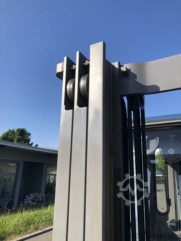 LPG-Gabelstapler Heli CPYD 25 Triplexmast