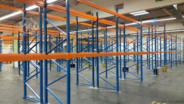 High-bay warehouse Nedcon Palettenregal