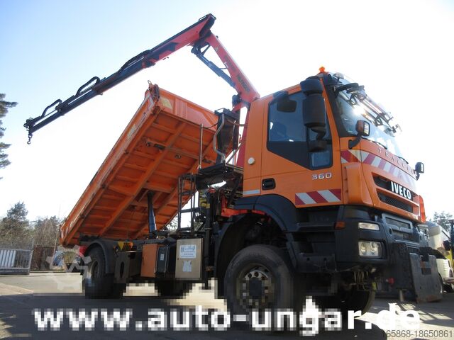 Kipper LKW Iveco Trakker 360 Kipper 4x4 Kran Palfinger