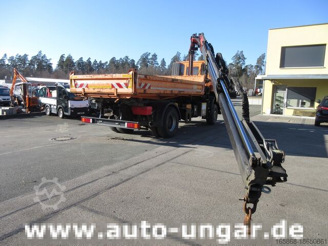 Kipper LKW Iveco Trakker 360 Kipper 4x4 Kran Palfinger