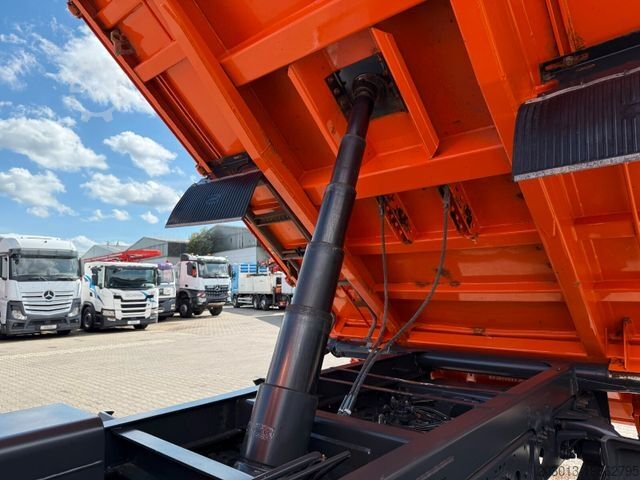 Tipper truck MERCEDES-BENZ ATEGO 1324 4x2 Kipper