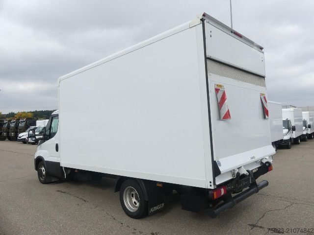 Transporter mit Koffer IVECO 35C16H Koffer LBW