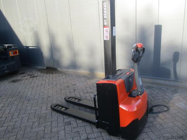 Hochhubwagen BT SWE 080L