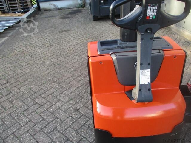 Hochhubwagen BT SWE 080L