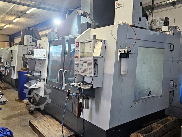 Vertikales Bearbeitungszentrum Haas VF-3YT/50