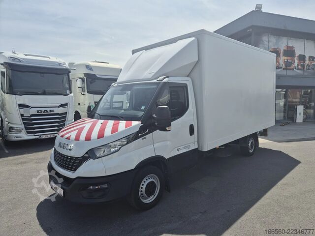 Box truck Iveco Daily 35 S 14 A8
