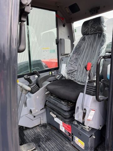 Midi-Bagger Kubota KX 080-4