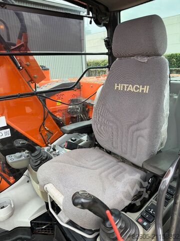Raupenbagger Hitachi ZX 135 US 5-B