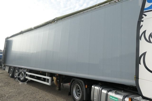 Walking floor semitrailer KRAKER CF-200, 8mm Boden, 92m³, Trichter, Luft-Lift,SAF