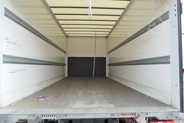 Transporter mit Koffer MERCEDES-BENZ 821 L Atego 4x2, 6.100mm lang, LBW, Klima, Luft