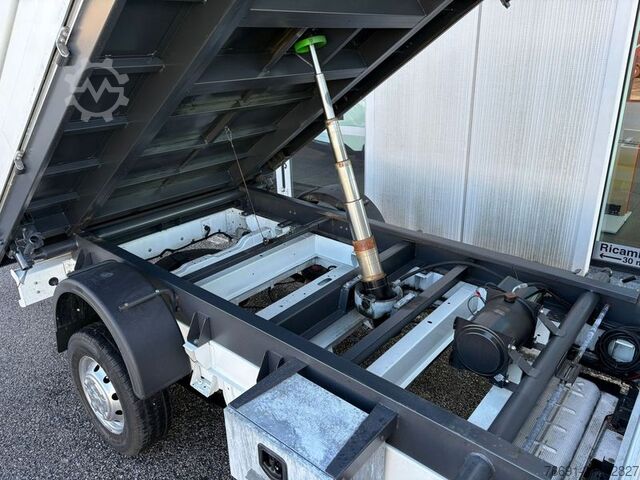 Transporter mit Kipper Citroen Jumper 35 Ribaltabile   Km 53.900