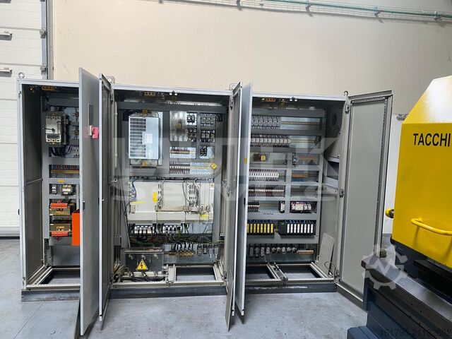 CNC-Drehmaschine Tacchi HD 3/90 6000