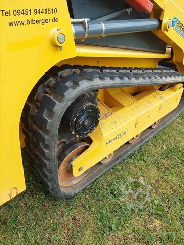 Compact Loaders Gehl RT 175