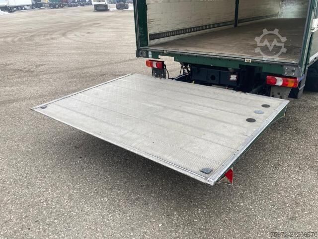 LKW mit Pritsche & Plane  Atego 1523 L