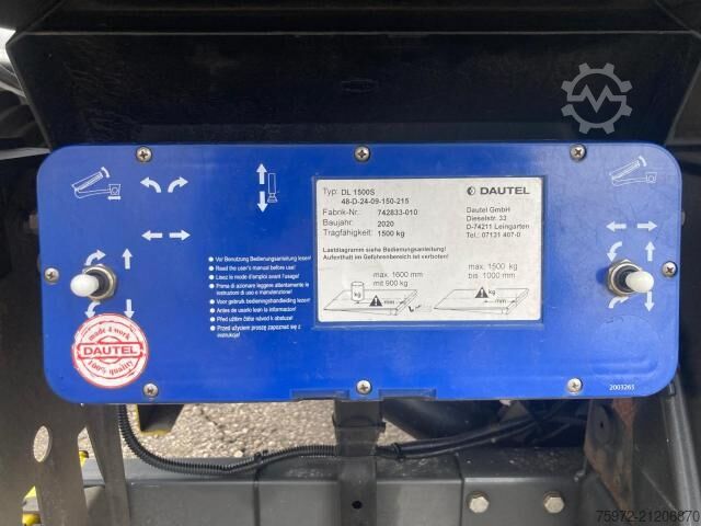 LKW mit Pritsche & Plane  Atego 1523 L