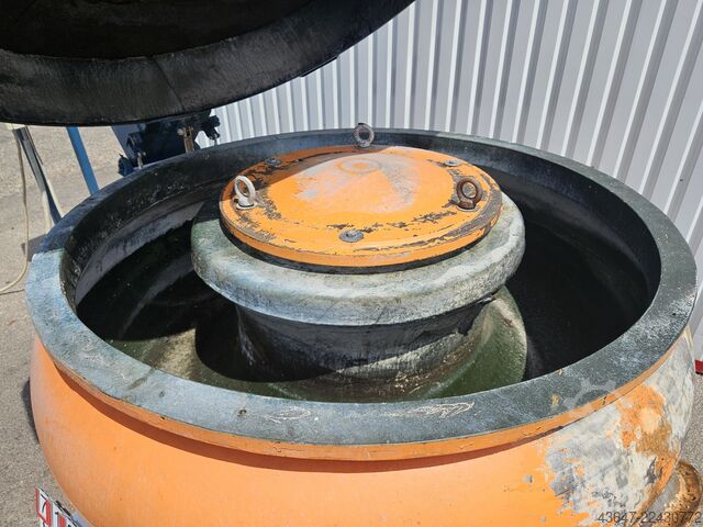 Vibratory finishing machine Vibrochimica VBT-2E 650/3