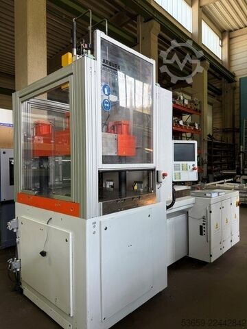 Injection moulding machines up to 5000 KN Arburg Arburg 520V 1600-70, 2013
