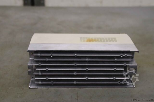 Frequenzumrichter 0,37 kW KEB Combivert F4 -1220/