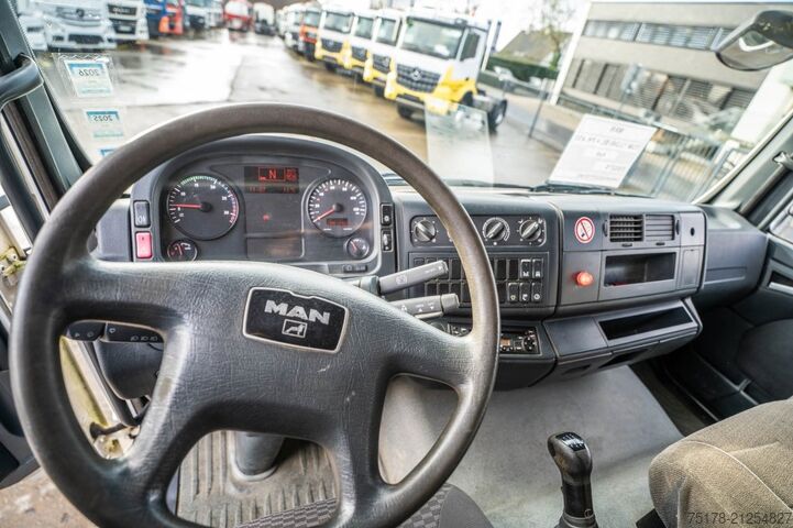 Kipper mit Kran MAN TGM 13.240 BL 4x4 + PK 4501