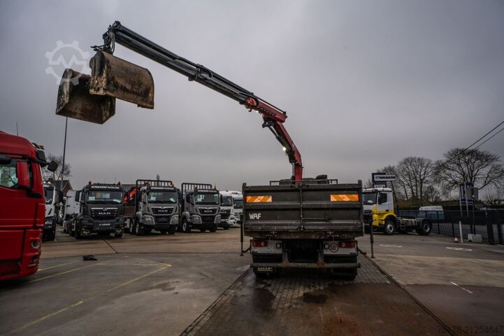 Kipper mit Kran DAF LF55.300 - 175 984 KM