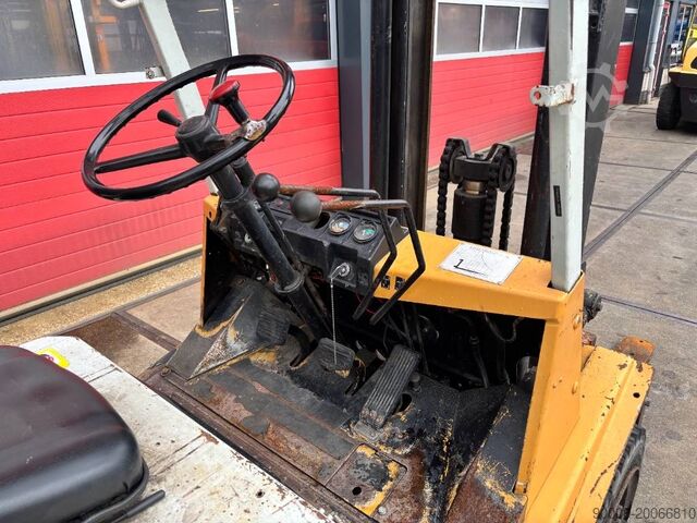 Gabelstapler TCM FD 30 Z7T Diesel 3000kg Heftruck