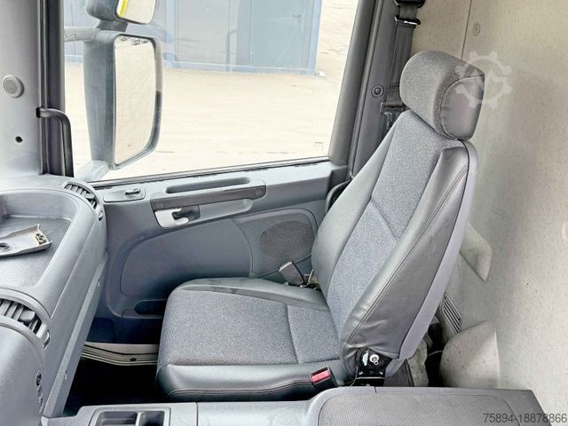 Abschleppwagen SCANIA P 270 * ABSCHLEPPWAGEN 9,15 m * TOPZUSTAND