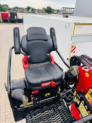 Auflieger  Wiese Baustoffauflieger mit Fassi Kran F240