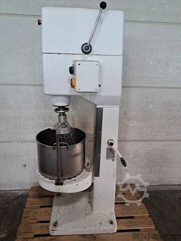 Pastry beater Rego SM 4