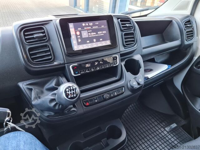 Curtain sider van Fiat Ducato 35 Pritsche Plane 180 Schlafkab. Klima