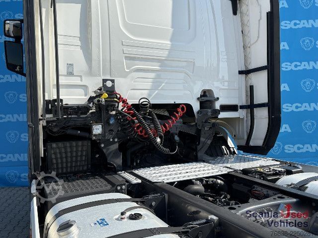Standard tractor unit Scania R 450 A4x2NA DIFF-L RETARDER PTO PARK AIRCO