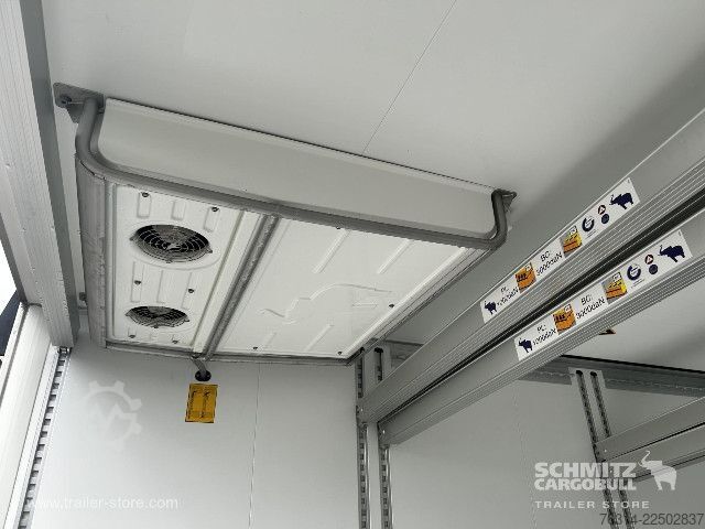 Reefer semitrailer Schmitz Cargobull Tiefkühler Multitemp Doppelstock Trennwand