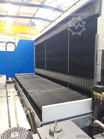 CNC - Bearbeitungszentrum - 3 Achsen MATEC 30 L / 6000