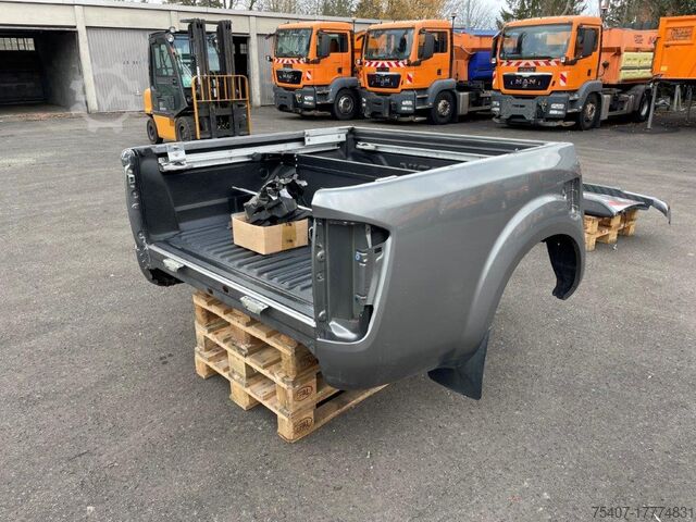 Pick-up NISSAN NAVARA