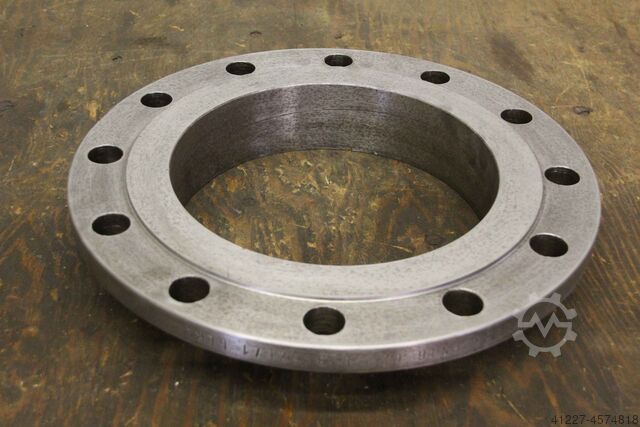 Welding neck flange unbekannt PN16  DN250/267