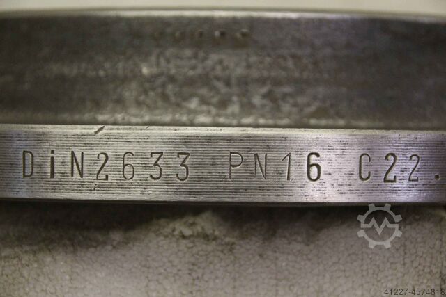 Welding neck flange unbekannt PN16  DN250/267