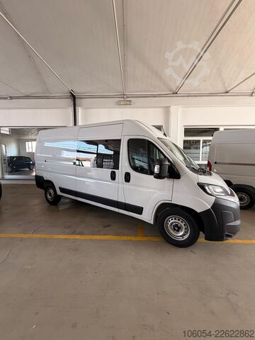 Kastenwagen mit Sitzplätzen FIAT Ducato Maxi