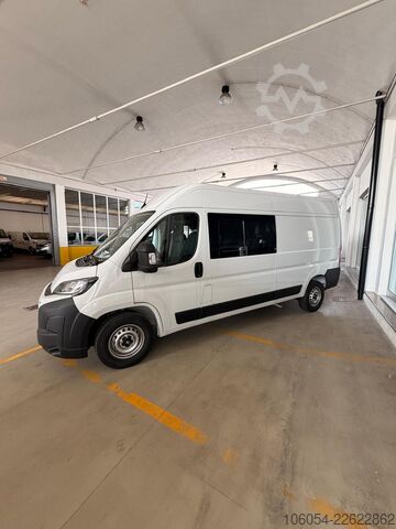 Kastenwagen mit Sitzplätzen FIAT Ducato Maxi