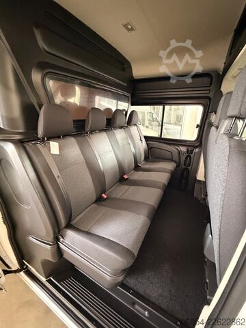 Kastenwagen mit Sitzplätzen FIAT Ducato Maxi