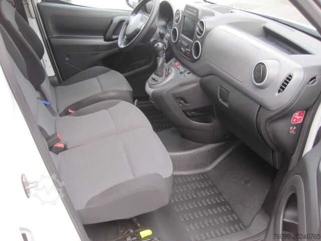 Maßgeschneiderter Lieferwagen Peugeot Partner 1.6 HDI Cateringausbau 3-Sitzer