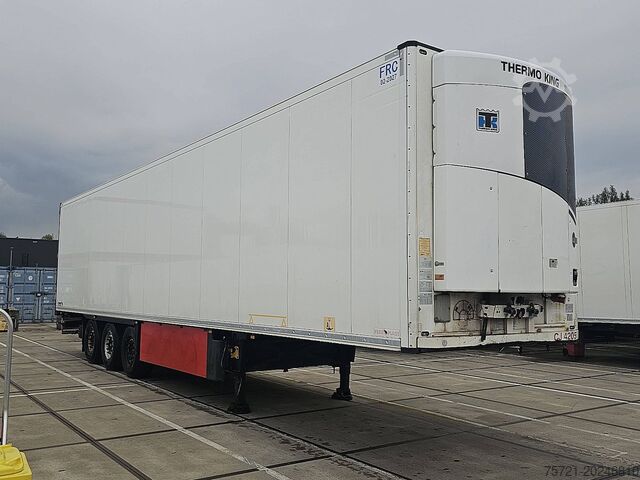 Refrigerated/frozen transport SCHMITZ MEATRAILS