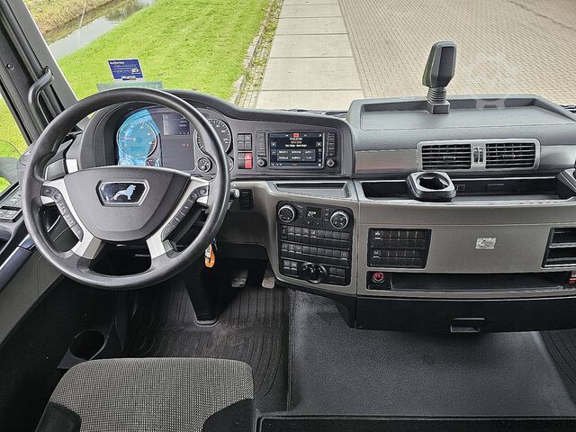Standard-SZM MAN 18.500 TGX XLX