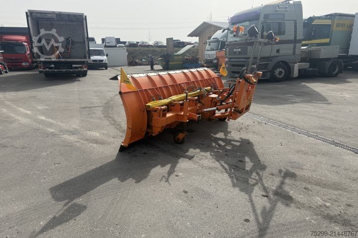 Commercial vehicle Müller-Mitteltal Müller Schneepflüge Breit 3.60 m