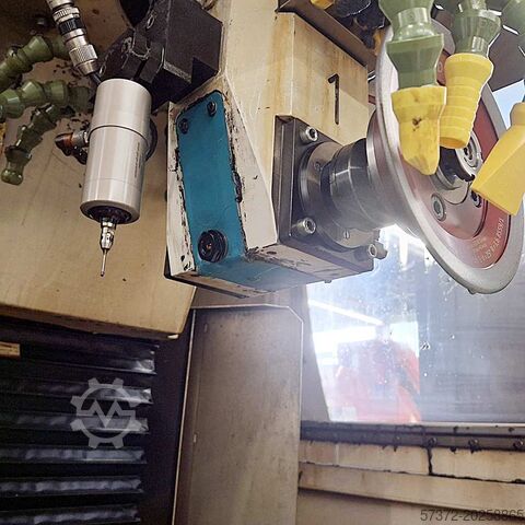 CNC Werkzeugschleifmaschine Schneeberger MRG Gemini