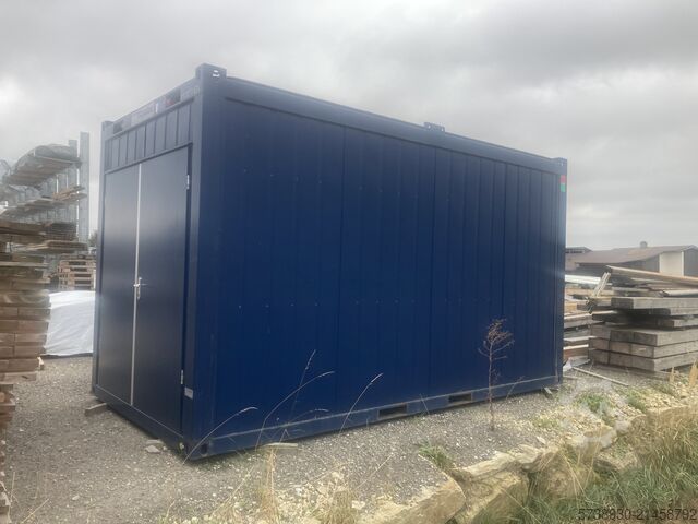 Insulated container with double doors Containex 