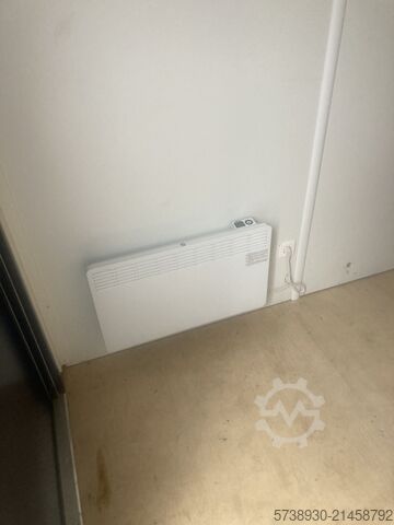 Insulated container with double doors Containex 