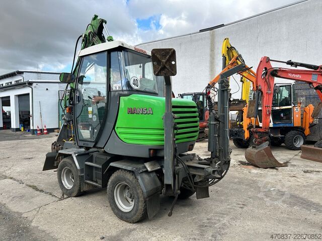 Mobilbagger Hansa APZ 531 / 4x4x4 / Friedhofsbagger