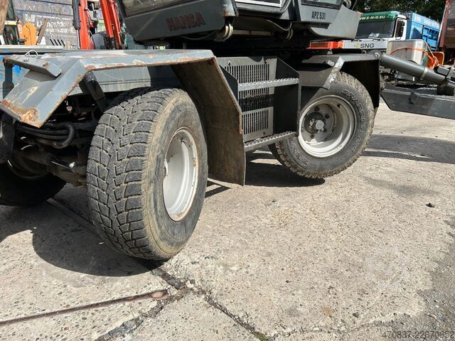 Mobilbagger Hansa APZ 531 / 4x4x4 / Friedhofsbagger