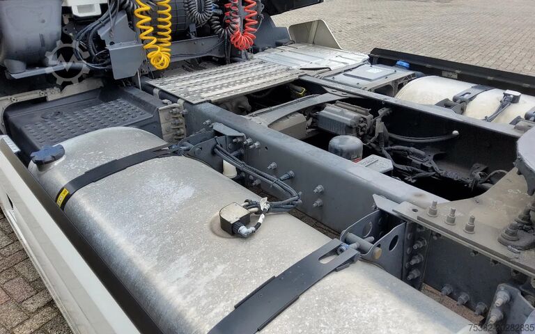 Standard-SZM Renault T440 4x2 - 13 LITER SLEEPERCAB - EURO 6 - 77-BTD-9