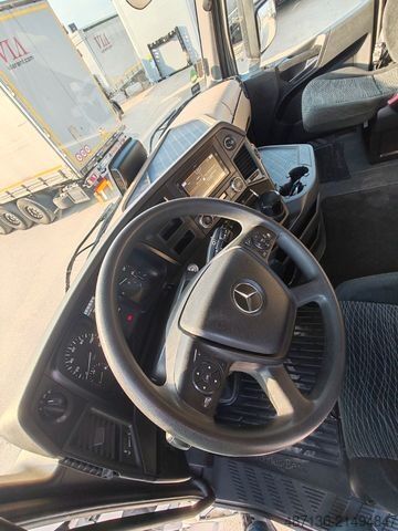 Volumen SZM MERCEDES-BENZ ACTROS 1851 Prime mega