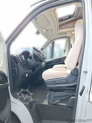 Teilintegriertes Wohnmobil HYMER/ERIBA Exsis-t 474
